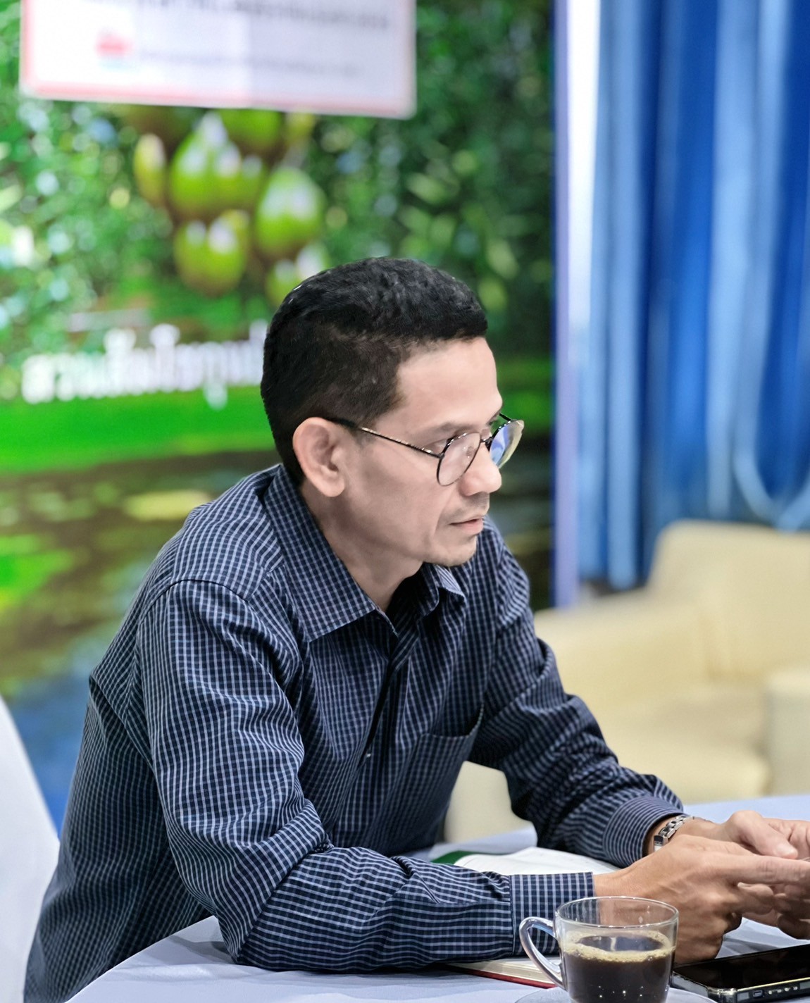 ประชุมหารือแนวทางในทางเปิดภาคเรียน