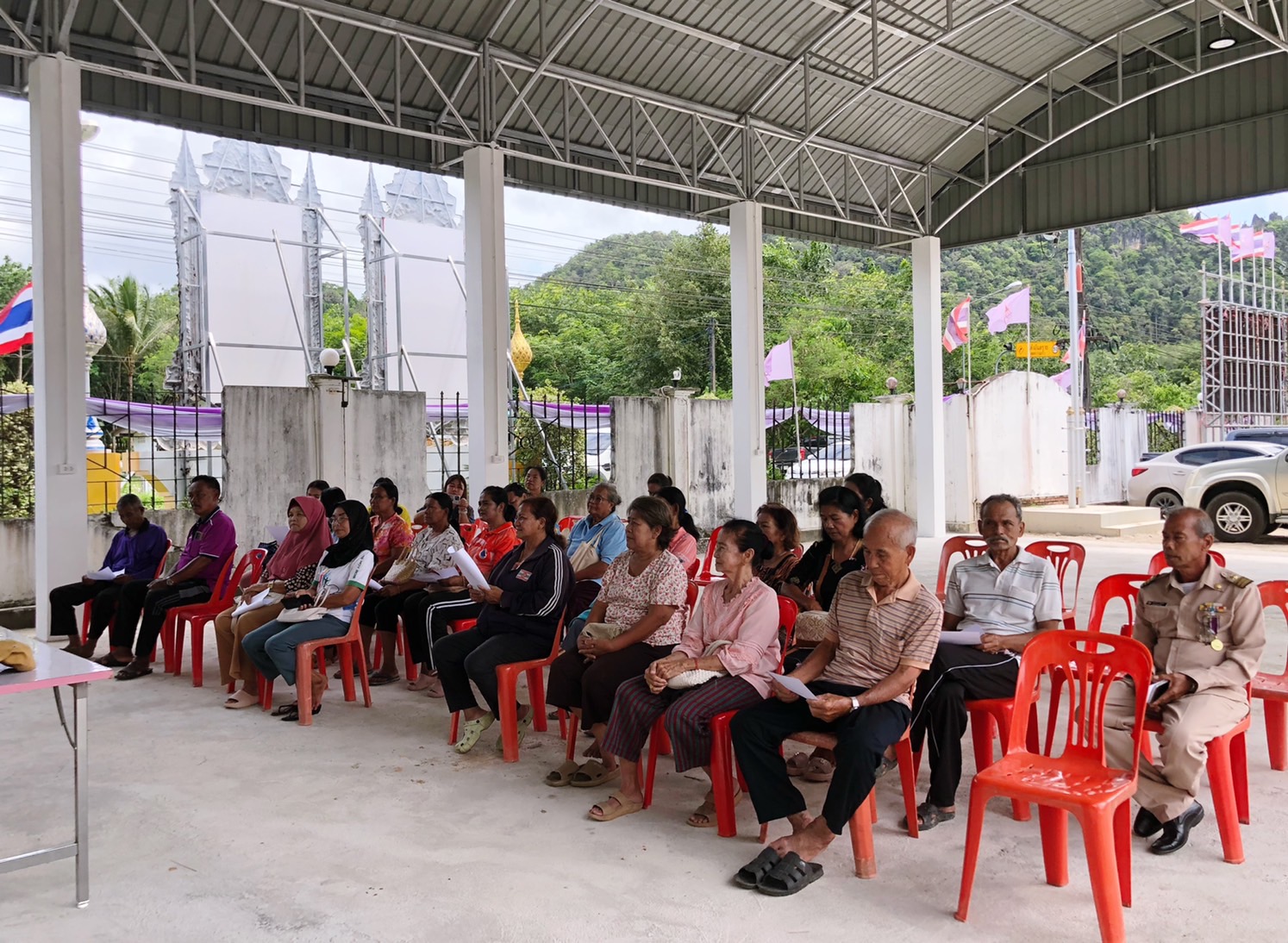 ประชุมชี้แจงกิจกรรมศึกษาดูงานโรงเรียนผู้สูงอายุ ตำบลป่าแก่บ่อหิน ประจำปีงบประมาณ พ.ศ.2568