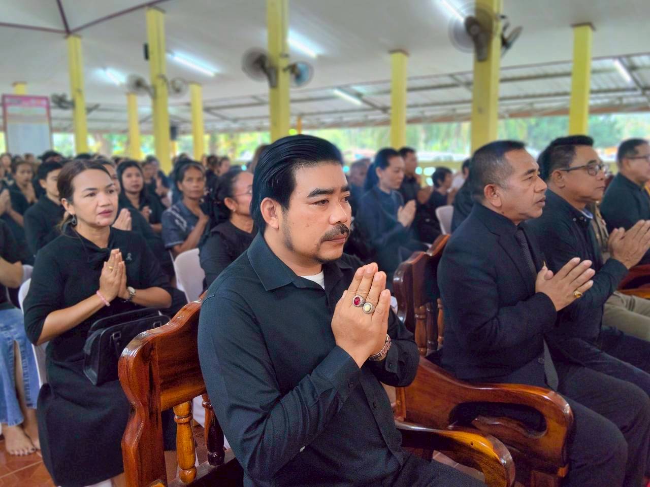 พิธีบำเพ็ญกุศลเพื่ออุทิศถวายพระราชกุศลแด่ สมเด็จพระนางเจ้าสิริกิติ์ พระบรมราชินีนาถ พระบรมราชชนนีพันปีหลวง