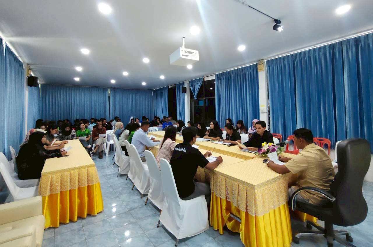 ประชุมมอบหมายงานตามโครงการแข่งขันกีฬา อบต.ป่าแก่บ่อหินคัพ ต้านยาเสพติด ครั้งที่ 20 ประจำปี พ.ศ. 2569